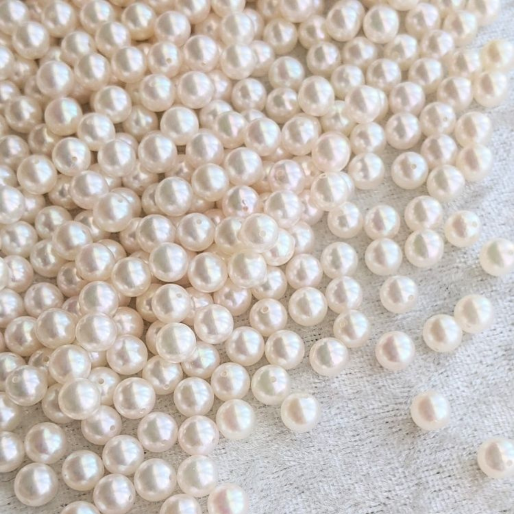 8mm Pearl Beads (600 Pcs) – Premium Craft & Decoration Pearls
